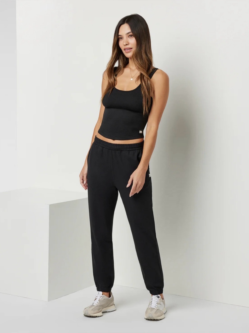 VUORI Women's Boyfriend Jogger Pants Black